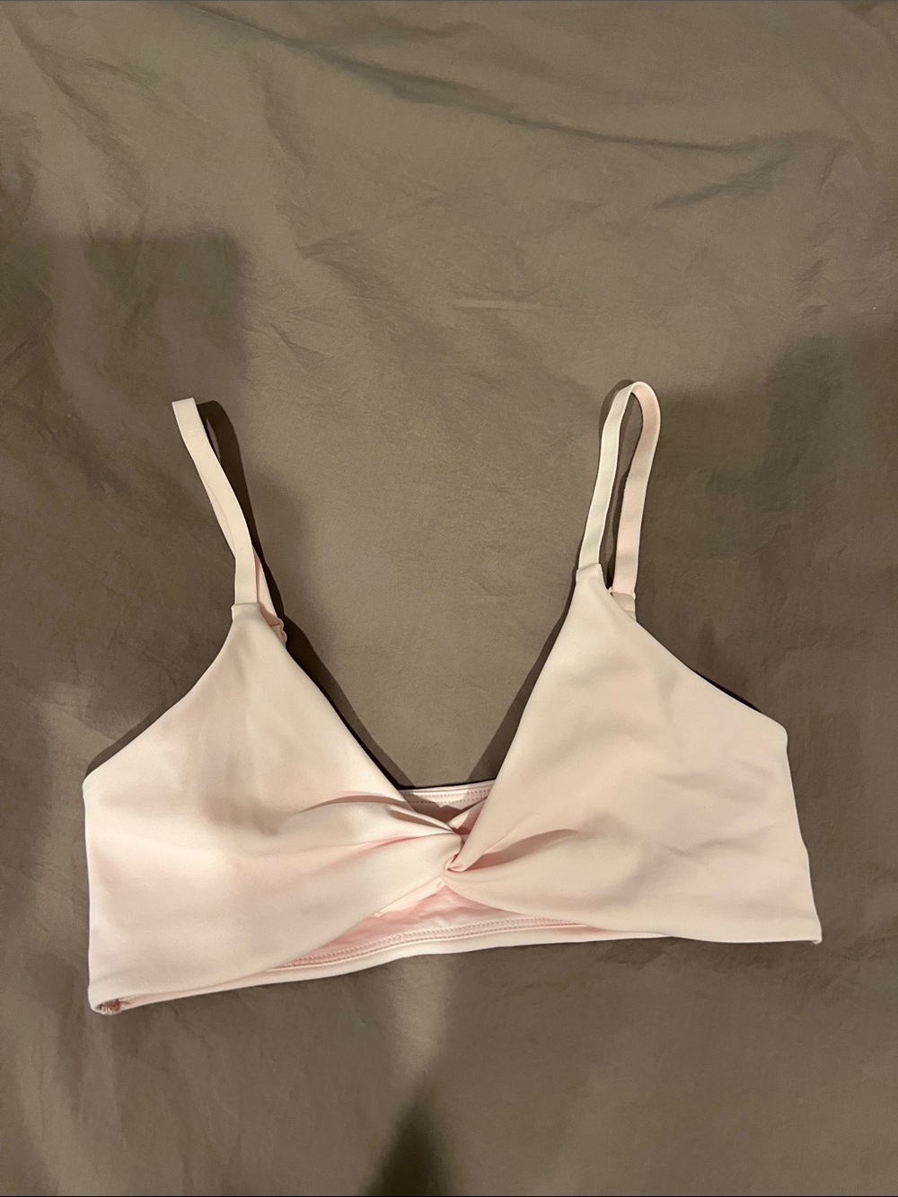 Aritzia Golden Soft Twist Front Bralette - Light Pink